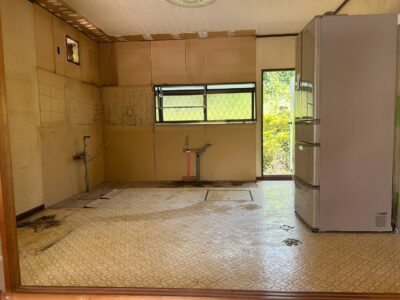 LINE_ALBUM_2026630  安東邸(月形)内部リフォーム工事(キッチン、壁クロス、床塩ビ)_260907_7